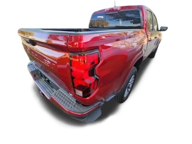 Used 2024 Chevrolet Colorado LT w/ LT Convenience Package image 11
