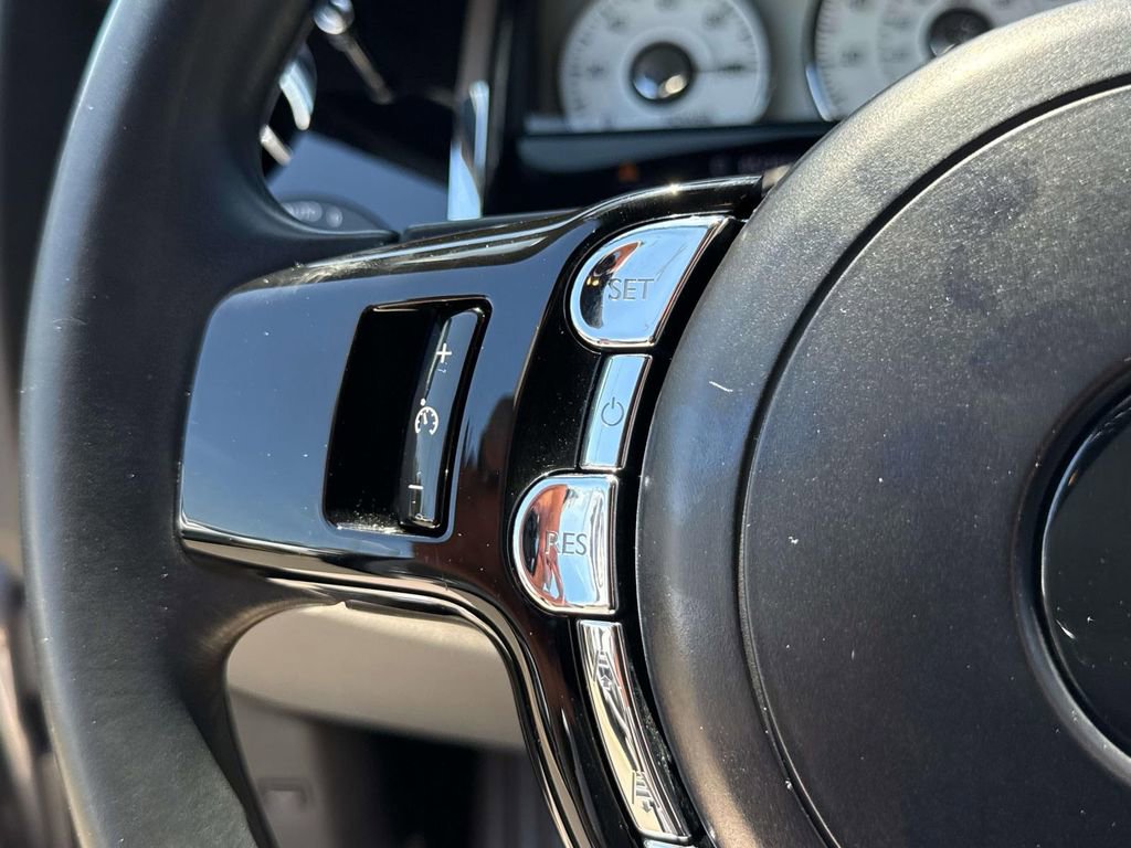 Used 2013 Rolls-Royce Ghost RWD image 20