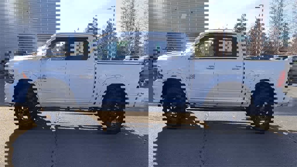 Used 2014 RAM 1500 Sport w/ Sport Premium Group image 5