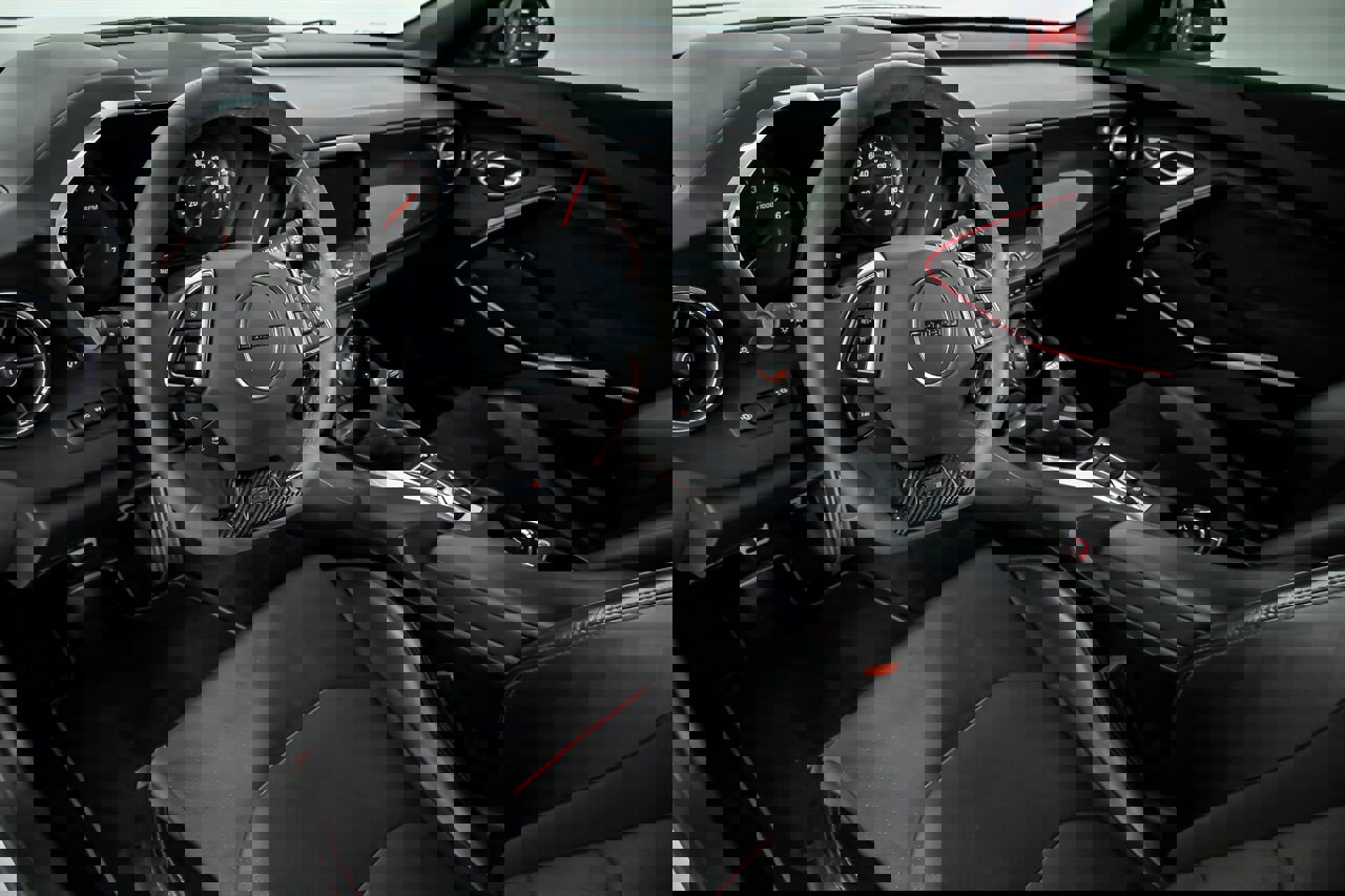 Used 2018 Chevrolet Camaro ZL1 image 22