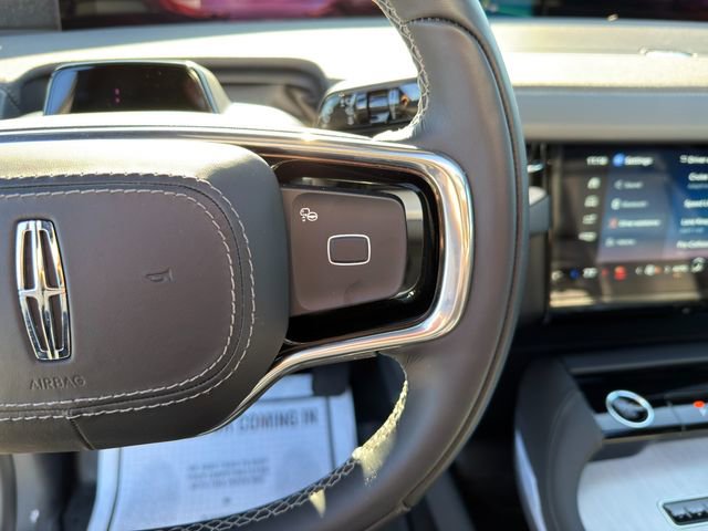 Used 2025 Lincoln Navigator Reserve w/ Jet Appearance Package image 47