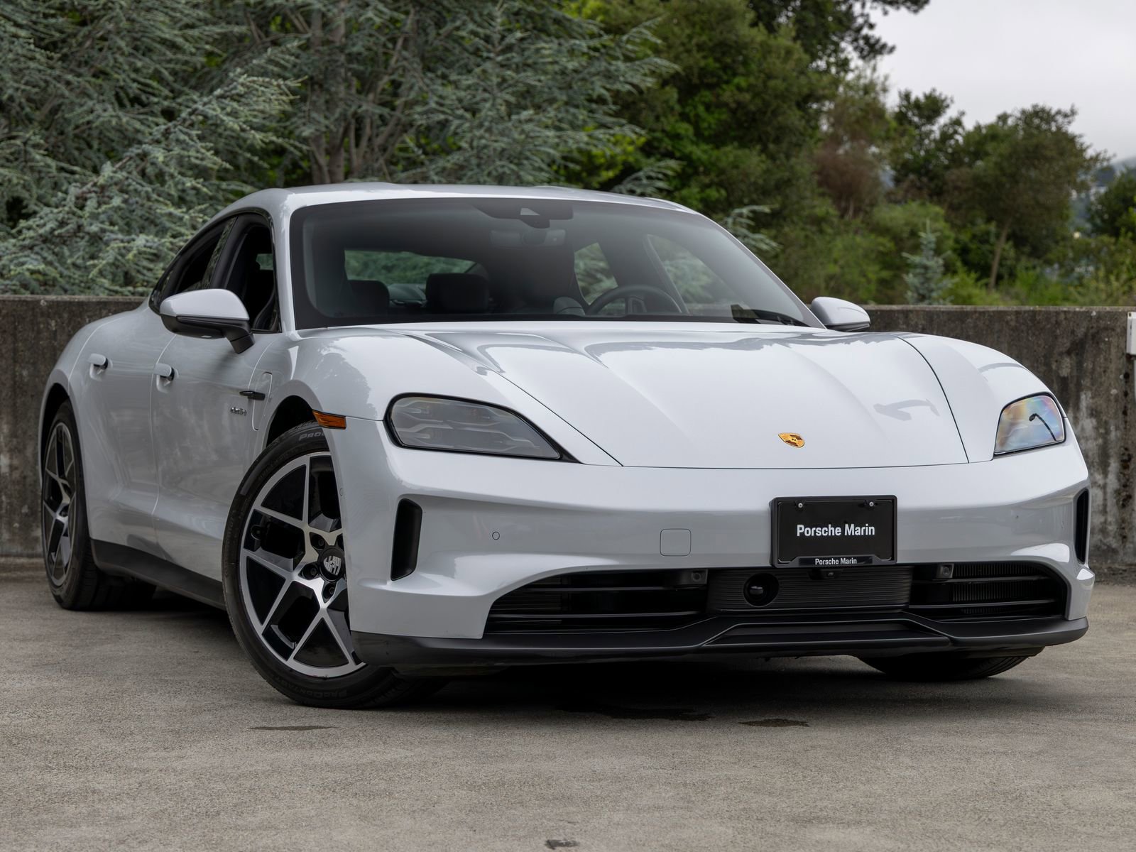 Certified 2025 Porsche Taycan RWD image 6