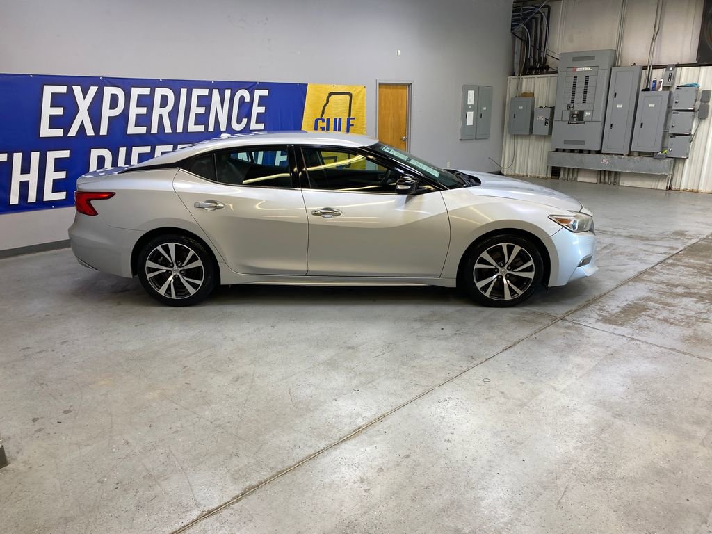 Used 2017 Nissan Maxima 3.5 SV FWD image 8