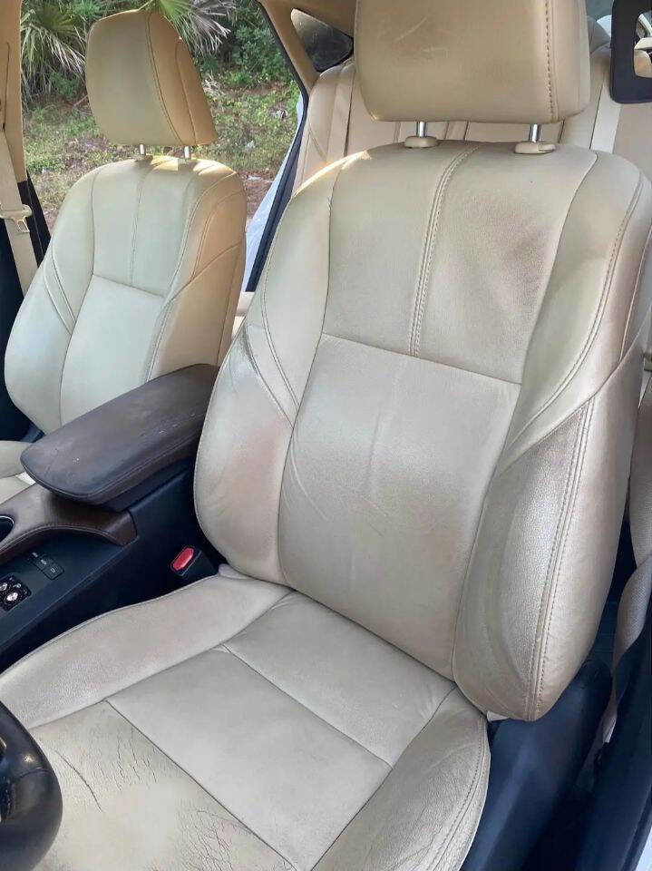 Used 2016 Toyota Avalon XLE Plus image 16