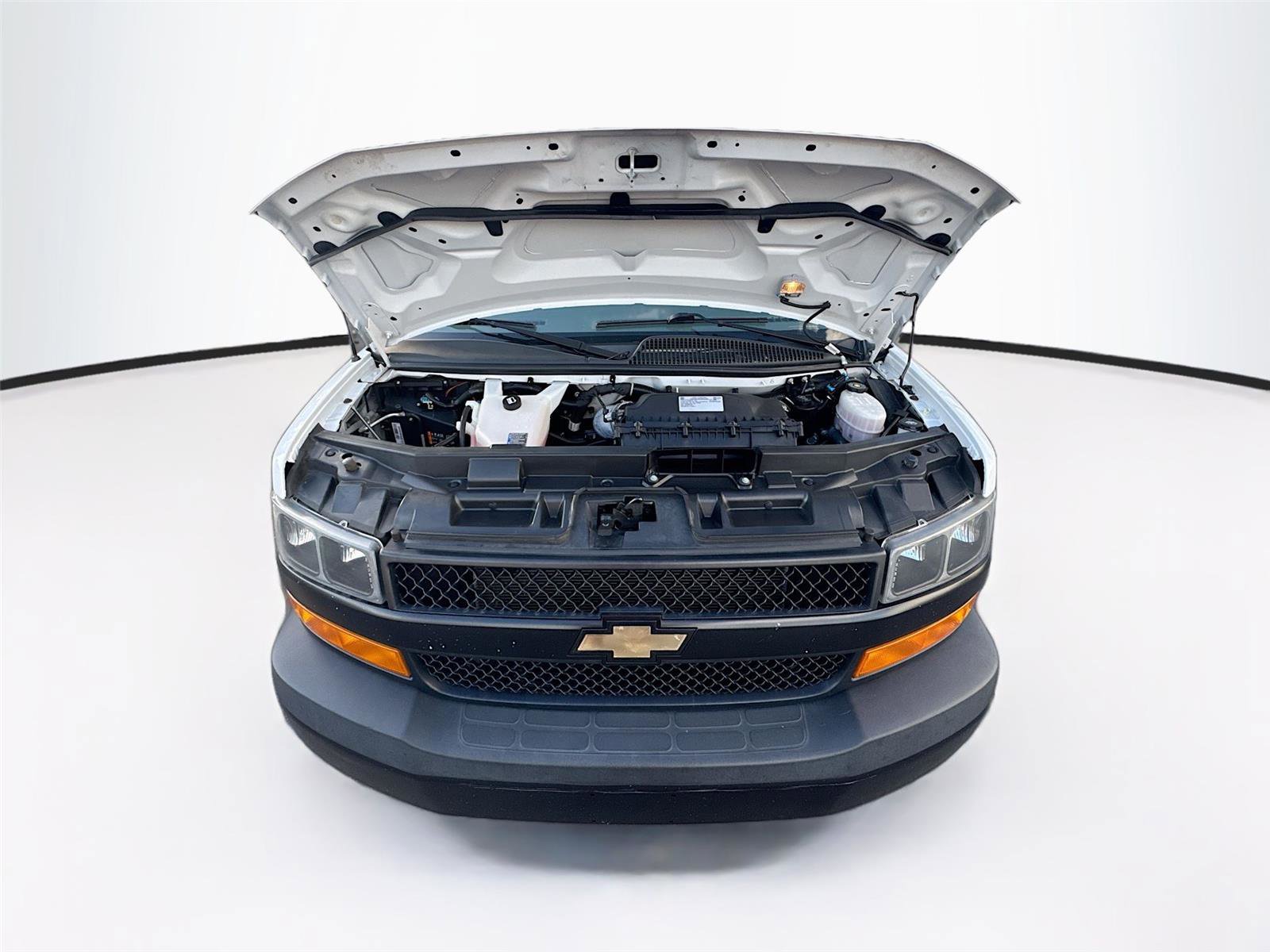 Used 2022 Chevrolet Express 3500 LS image 20