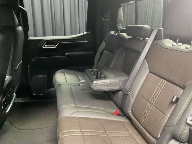 New 2026 Chevrolet Silverado 1500 High Country w/ Midnight Edition image 10