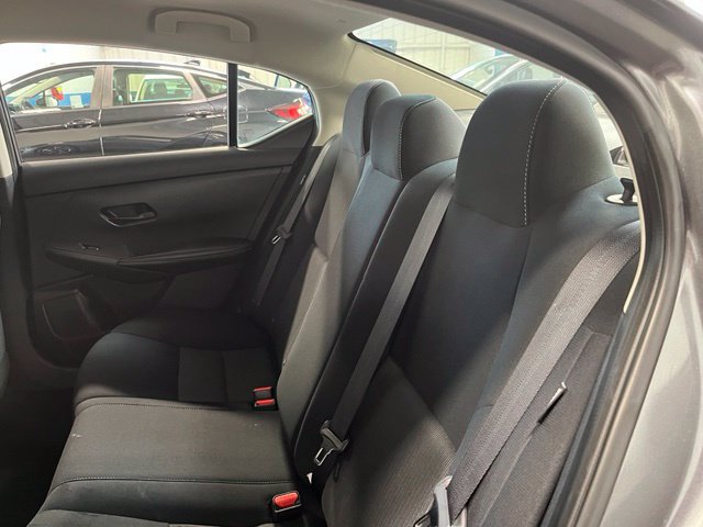 Used 2024 Nissan Sentra SV FWD image 19
