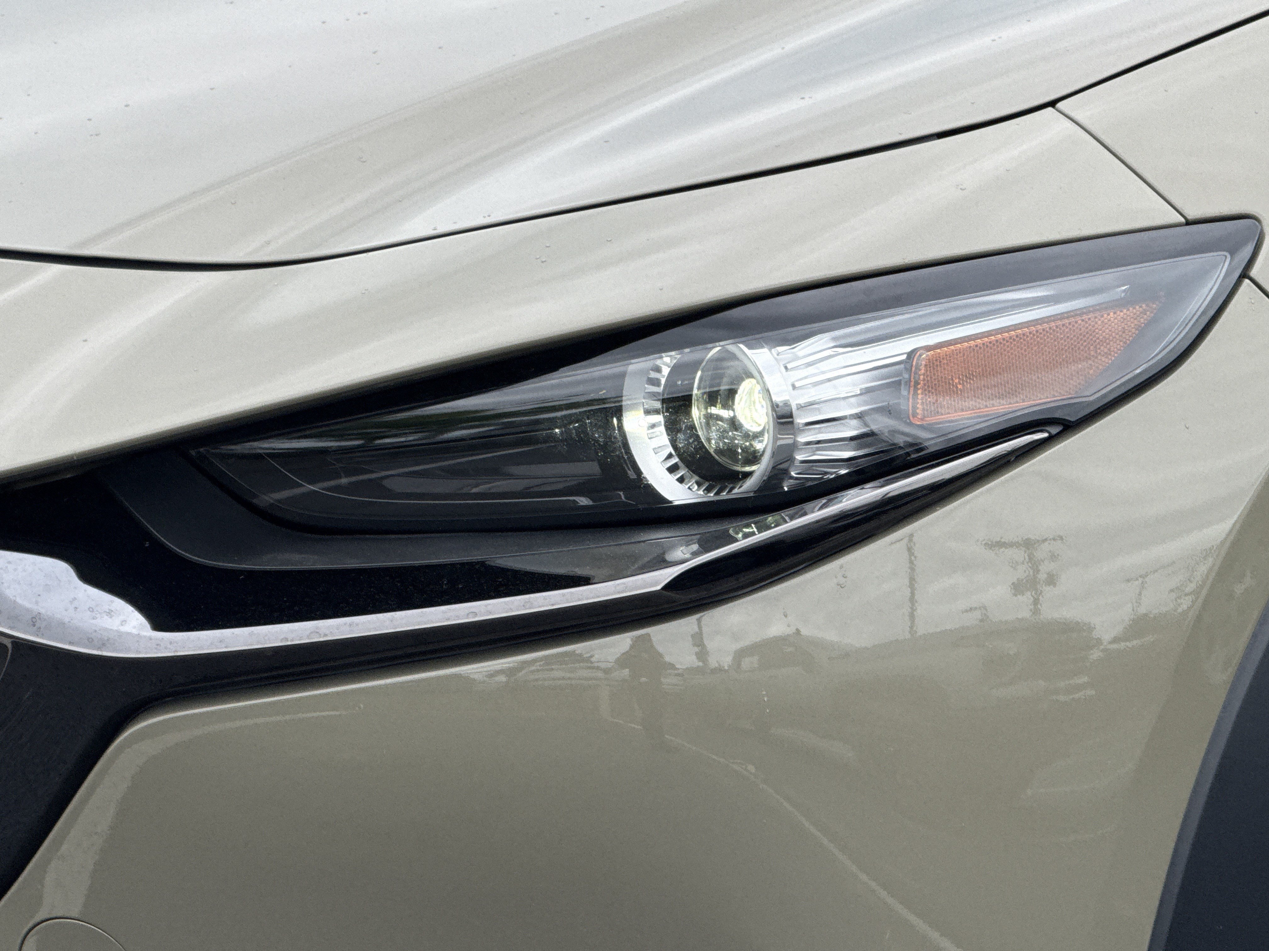 Used 2024 MAZDA CX-30 Carbon AWD/4WD image 6