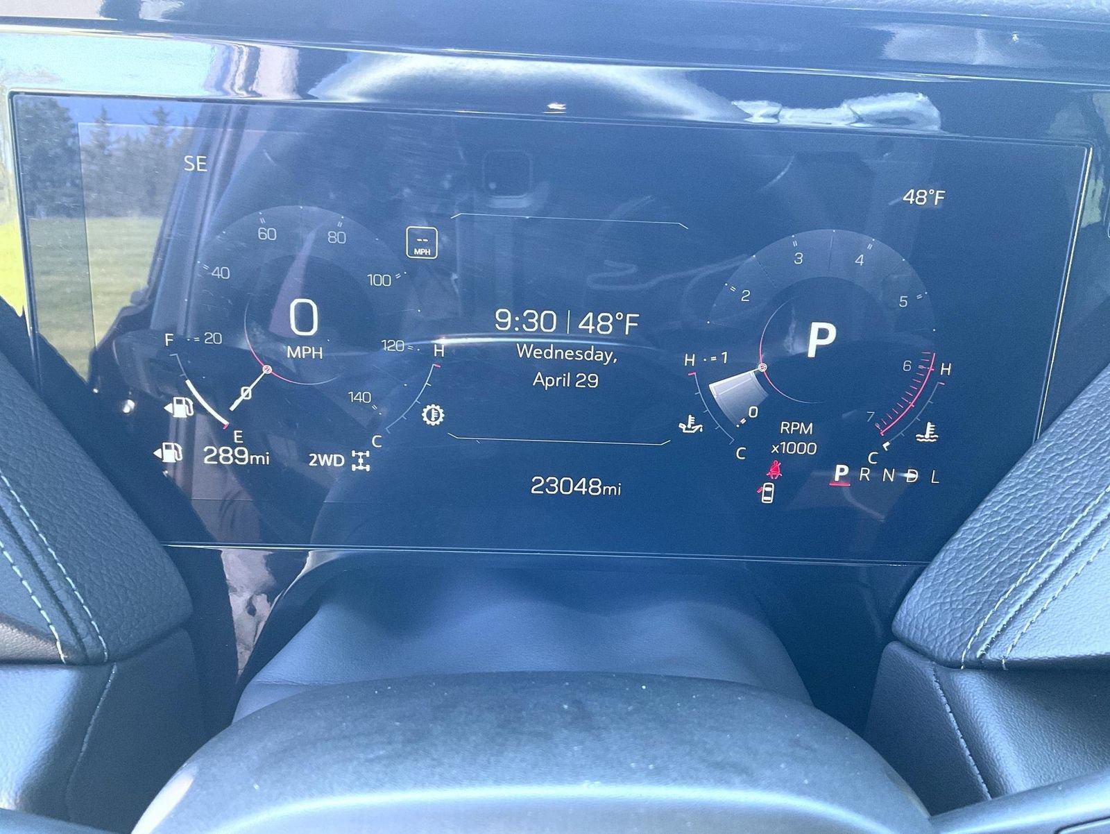 Used 2025 GMC Yukon XL Denali AWD/4WD image 14