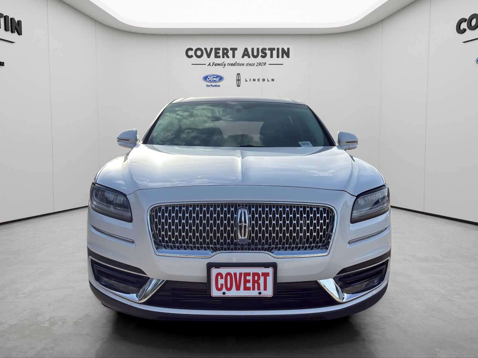 Used 2019 Lincoln Nautilus Reserve w/ Cargo Utility Package FWD image 8