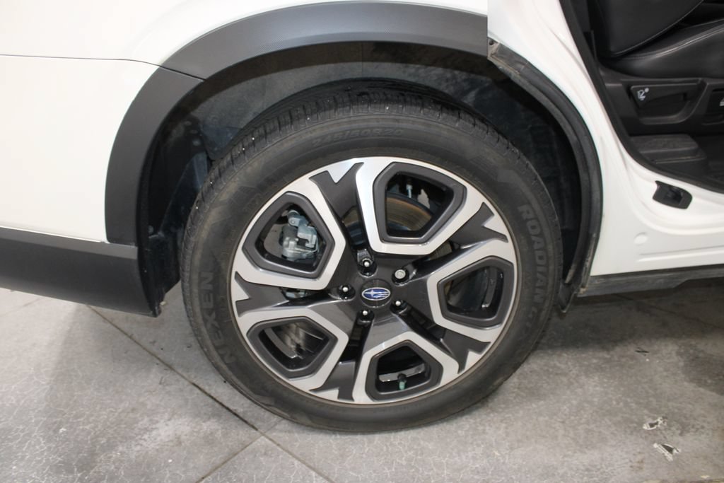 Used 2023 Subaru Ascent Limited w/ Technology Package AWD/4WD image 38