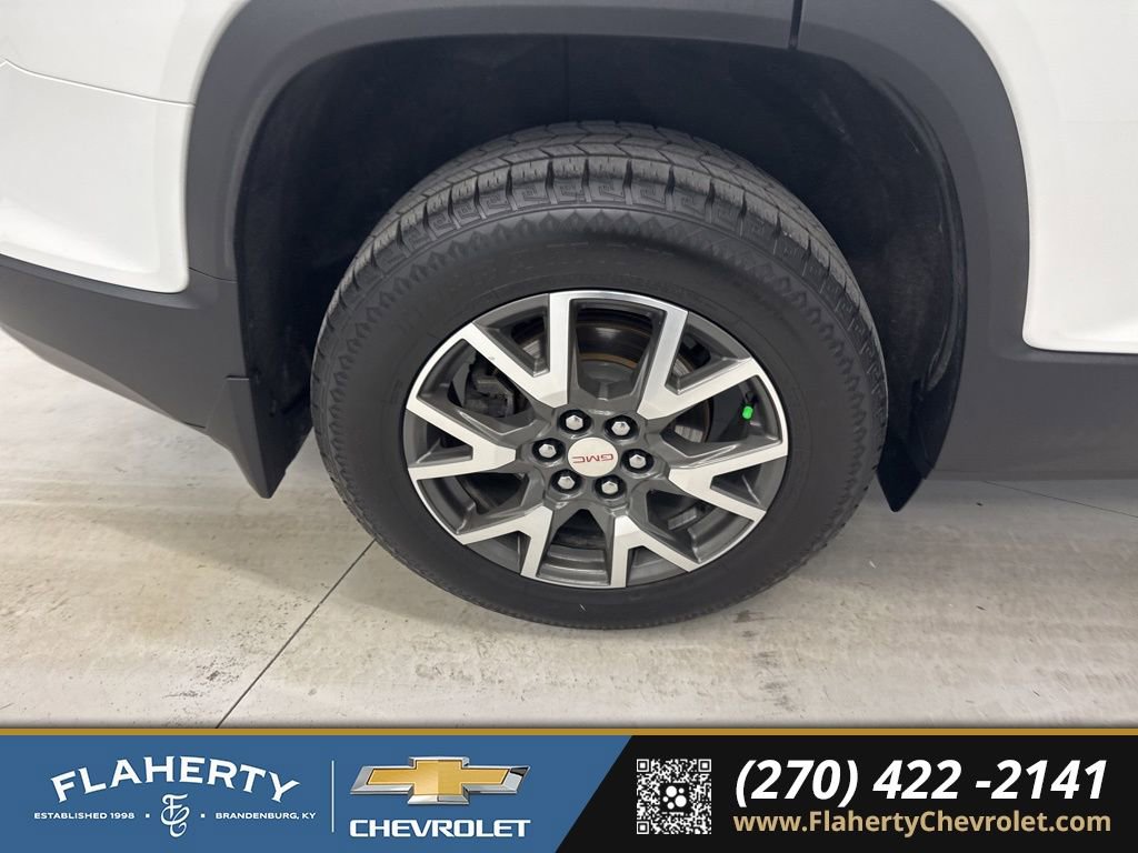 Used 2021 GMC Acadia SLE image 17