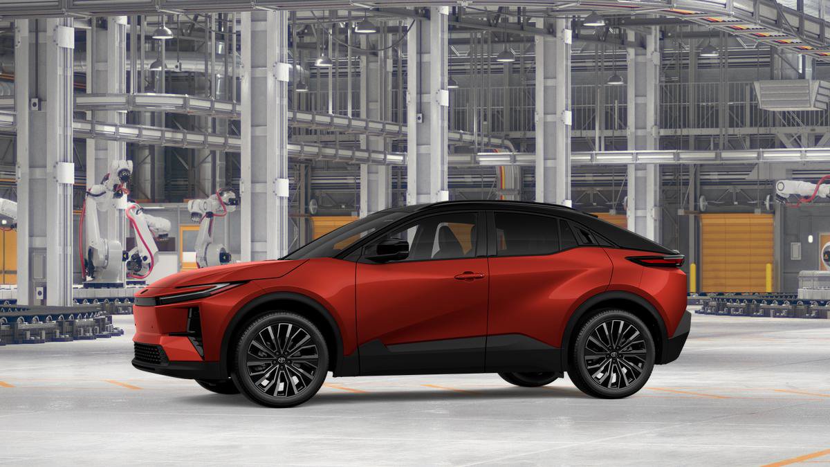 New 2026 Toyota C-HR AWD/4WD image 5