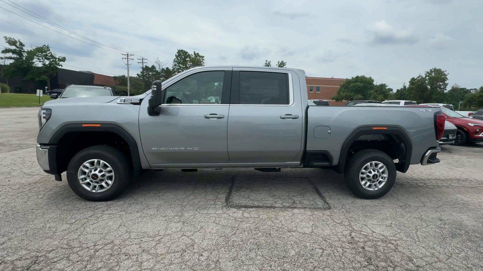 New 2026 GMC Sierra 2500 SLE AWD/4WD image 5