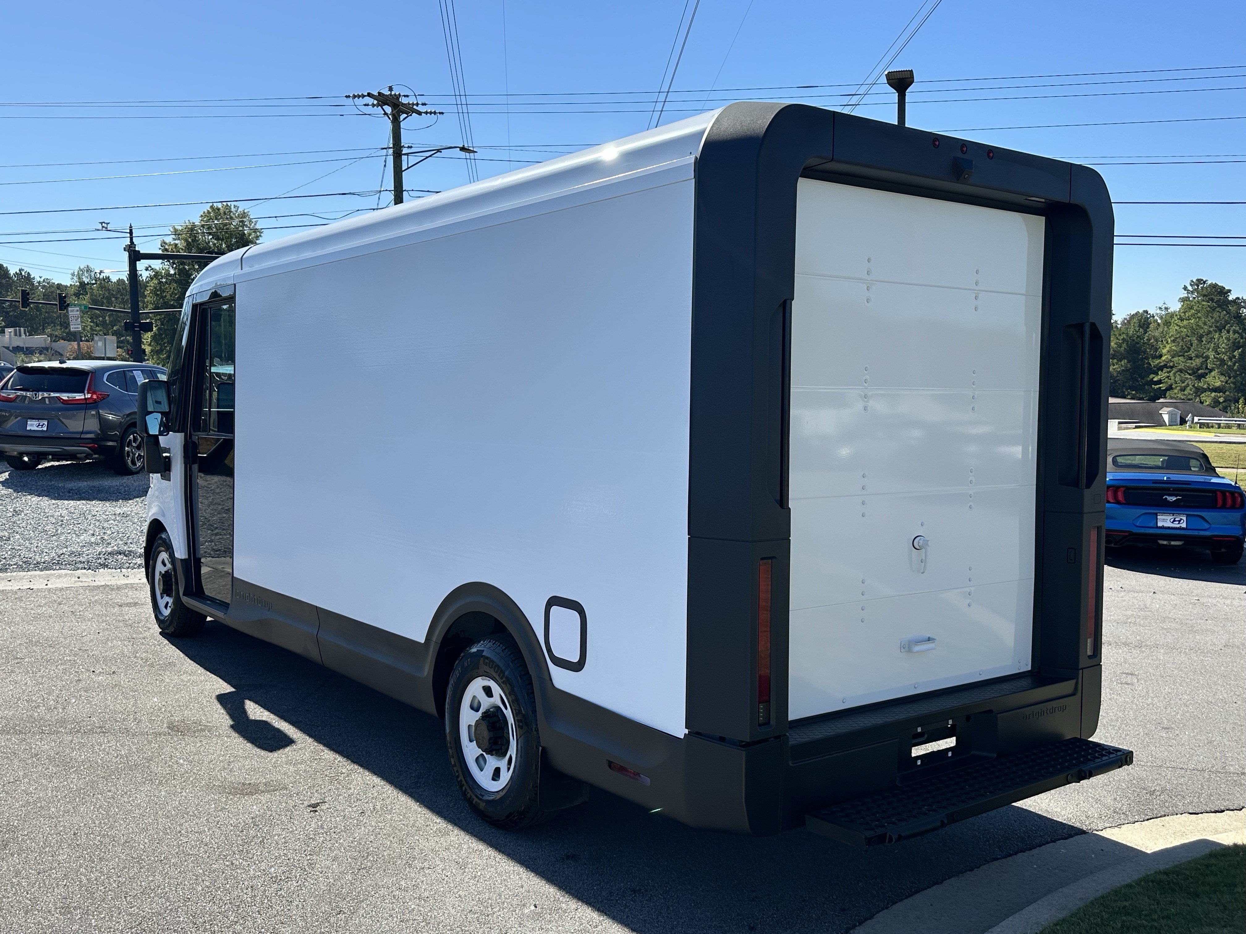 Used 2025 Chevrolet Brightdrop 600 AWD/4WD image 7