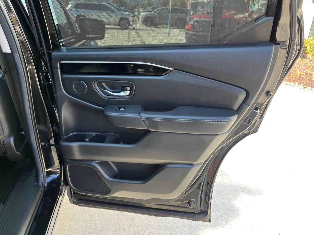 Used 2024 Honda Pilot Touring image 26