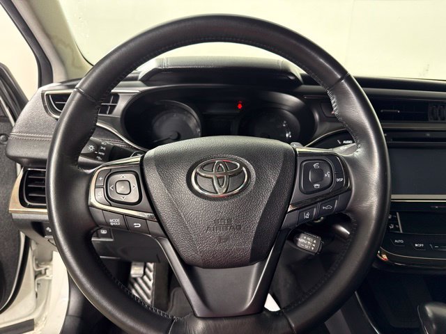 Used 2016 Toyota Avalon Limited w/ Toyota Safety Sense Package FWD image 20