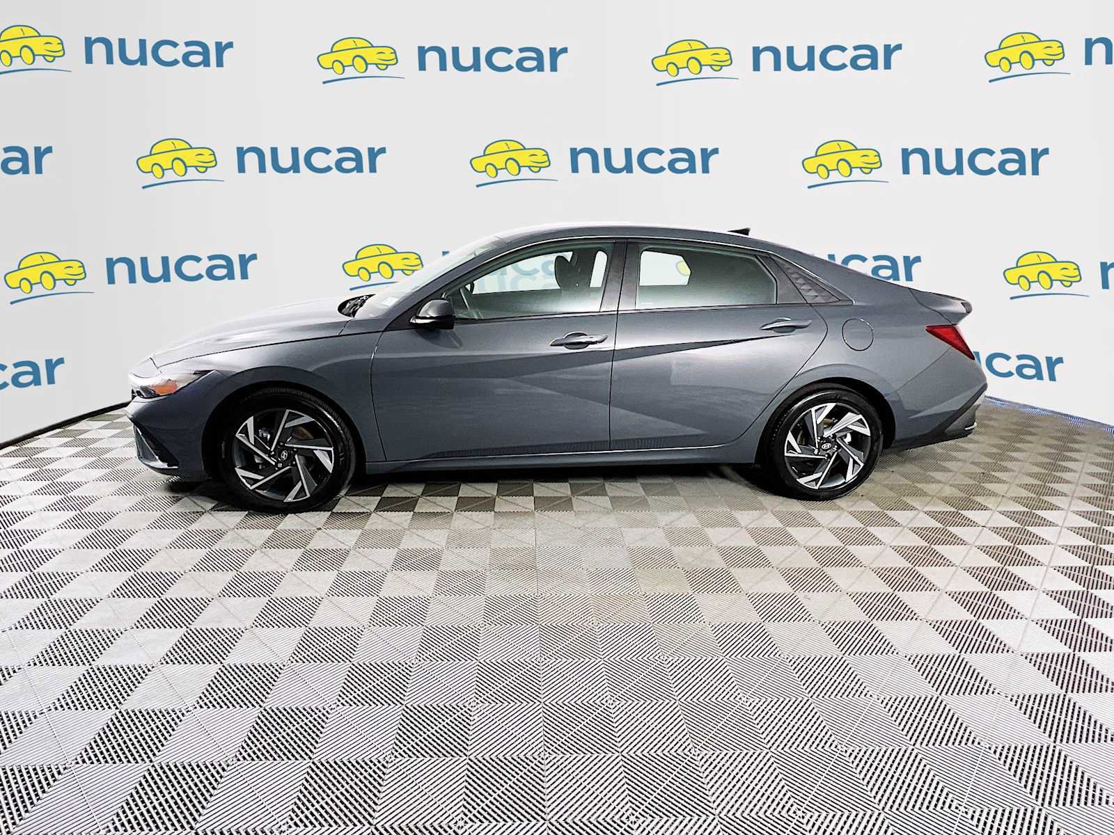 Certified 2025 Hyundai Elantra Sport image 4
