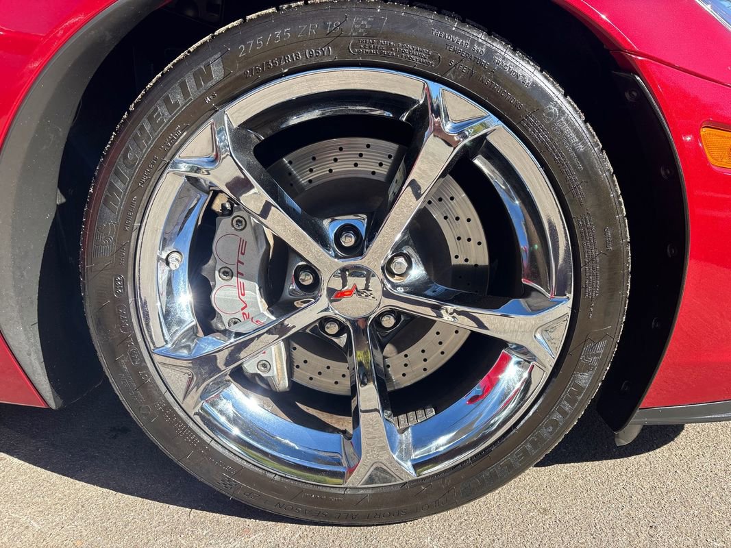 Used 2013 Chevrolet Corvette Grand Sport w/ 3LT Preferred Equipment Group image 19