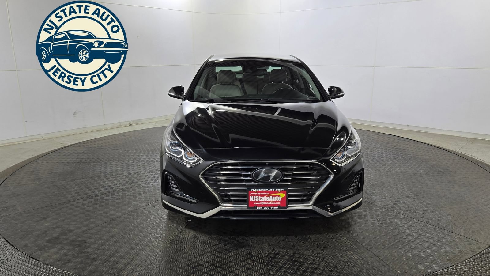 Used 2019 Hyundai Sonata Limited FWD image 2