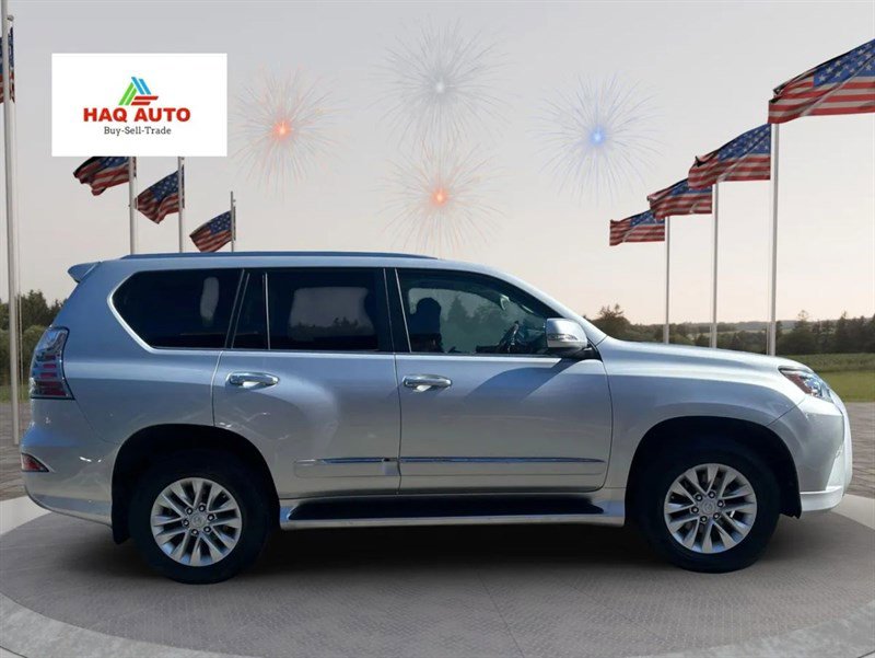 Used 2016 Lexus GX 460 w/ Premium Package AWD/4WD image 4