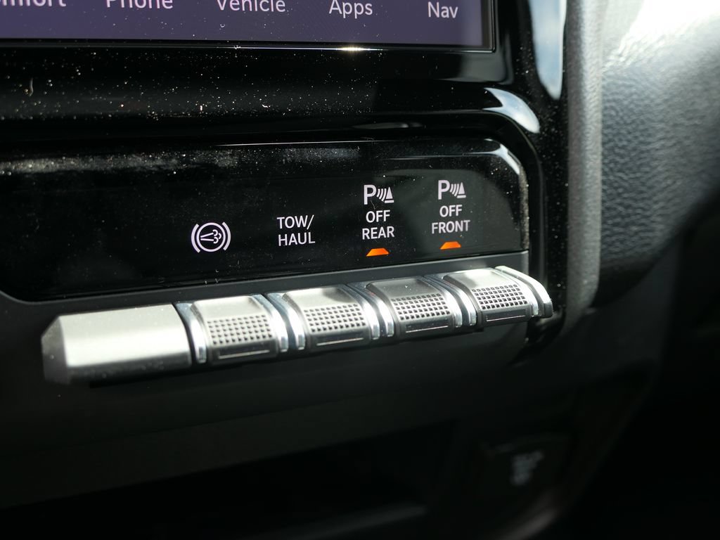 New 2026 RAM 3500 Tradesman AWD/4WD image 22