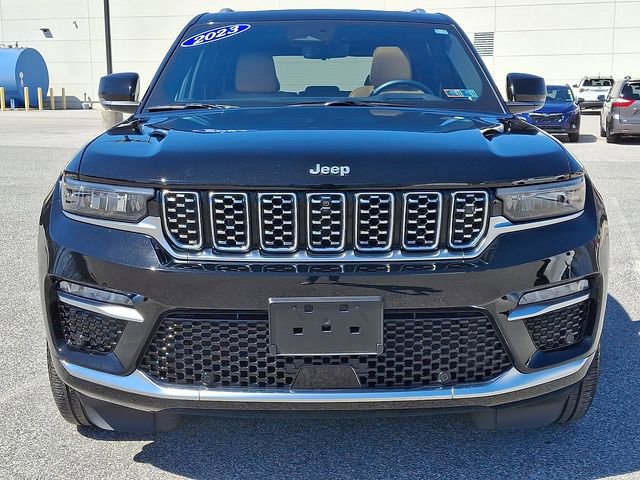 Used 2023 Jeep Grand Cherokee Summit w/ Adv Protech Group IV AWD/4WD image 5