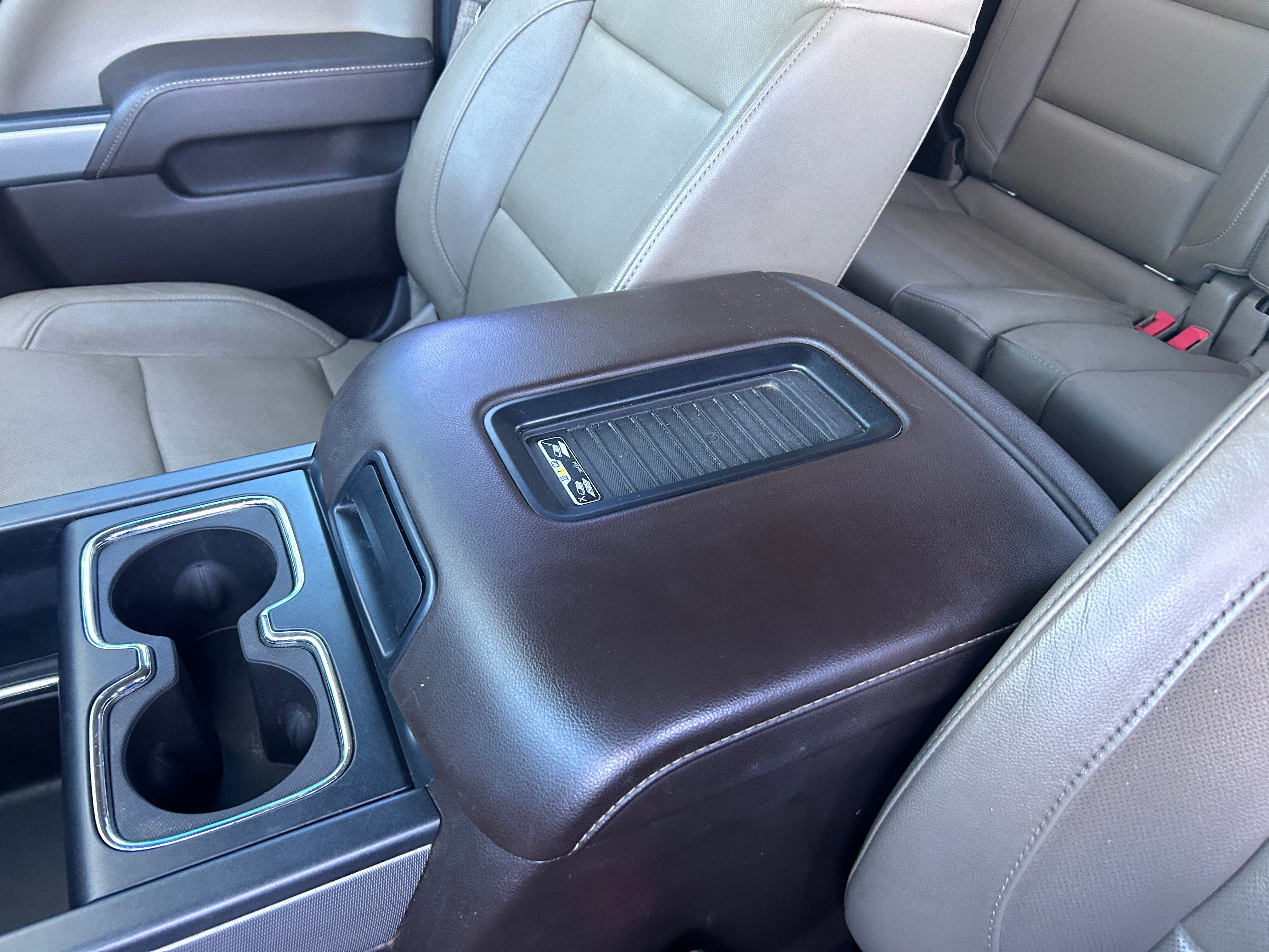 Used 2016 Chevrolet Silverado 1500 LTZ Z71 w/ LTZ Plus Package AWD/4WD image 23