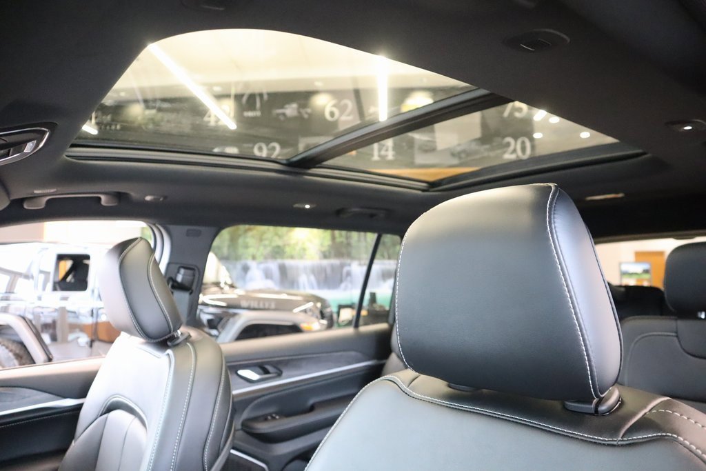 New 2026 Jeep Grand Cherokee L Limited image 14