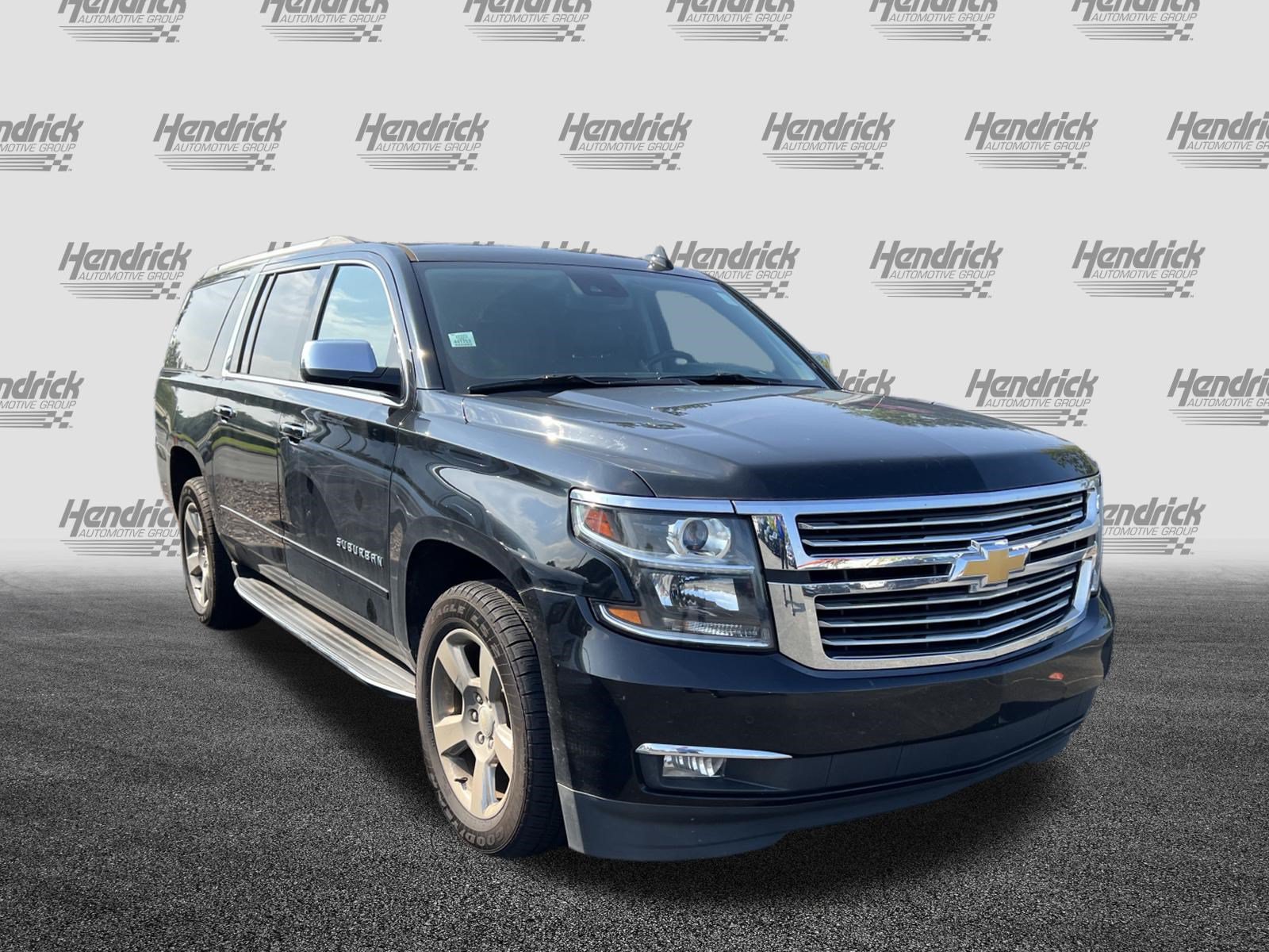 Used 2020 Chevrolet Suburban Premier AWD/4WD image 2