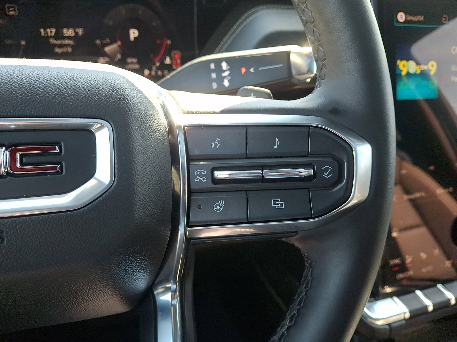 Used 2025 GMC Yukon XL Elevation w/ Elevation Premium Package image 23