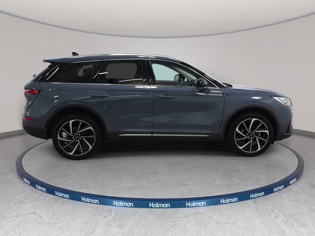 Certified 2024 Lincoln Corsair Reserve AWD/4WD image 4