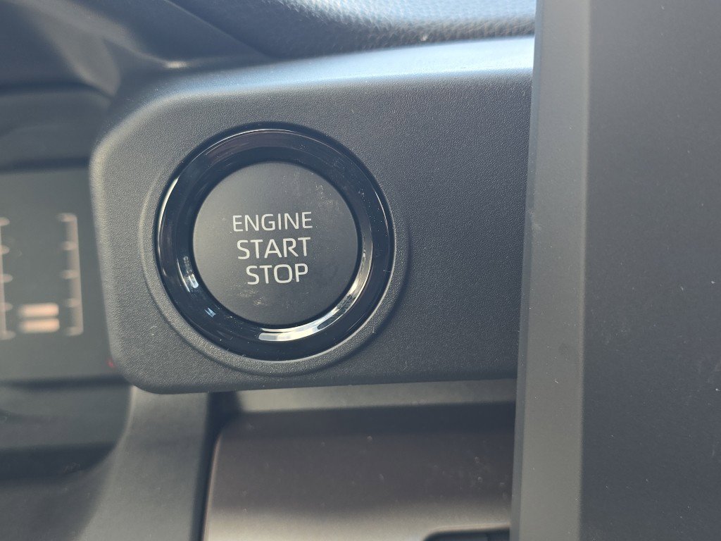 Used 2026 Toyota Tacoma SR5 AWD/4WD image 27