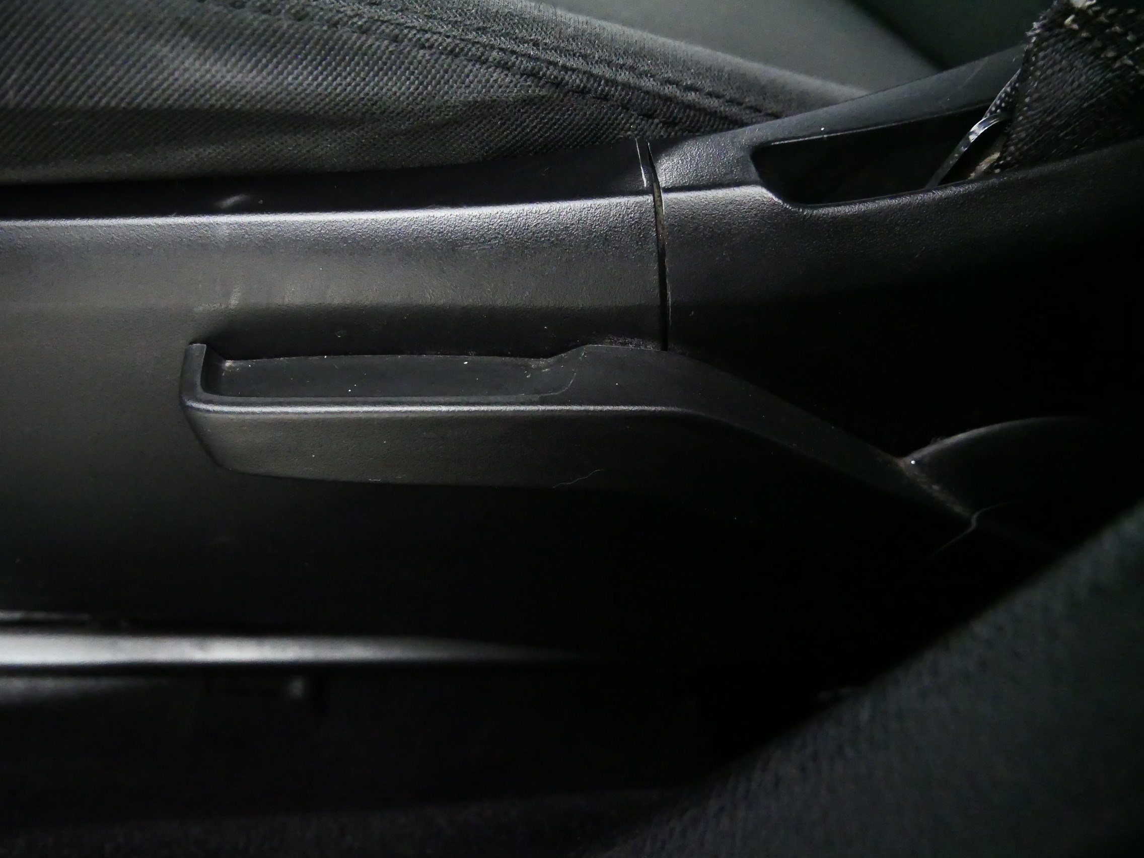 Used 2011 Chrysler 200 LX FWD image 20