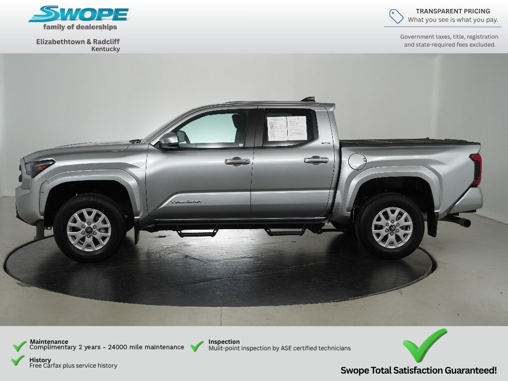 Used 2025 Toyota Tacoma SR5 AWD/4WD image 6