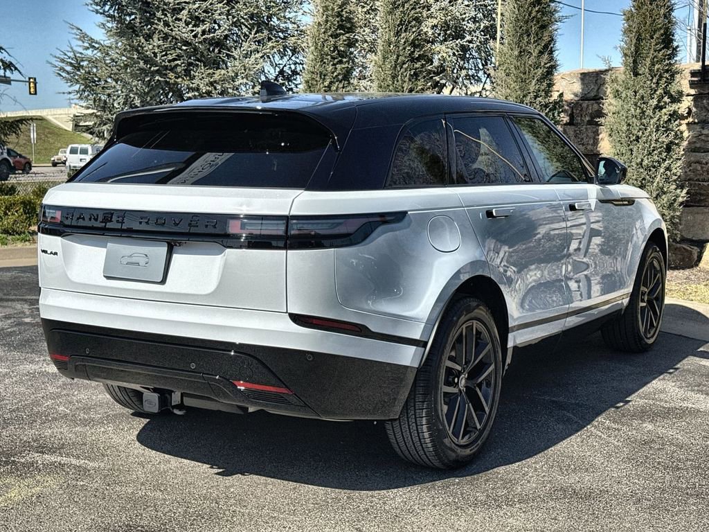 Certified 2025 Land Rover Range Rover Velar Dynamic SE image 5