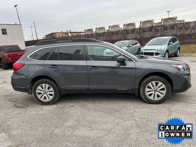 Used 2018 Subaru Outback 2.5i Premium image 2