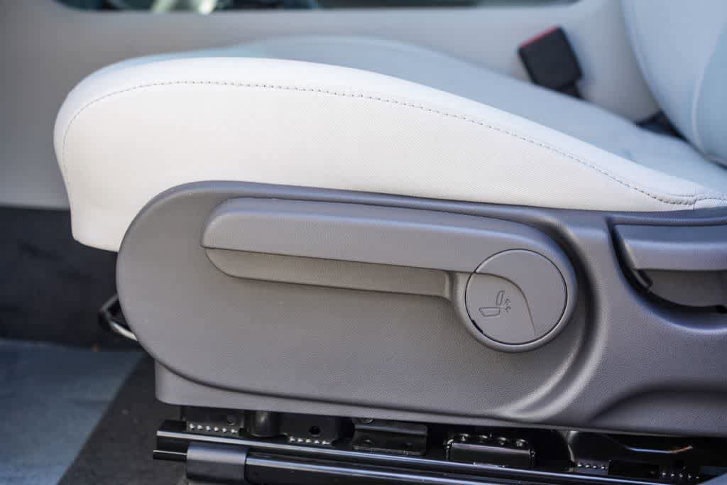 New 2026 Hyundai Kona SE FWD image 21