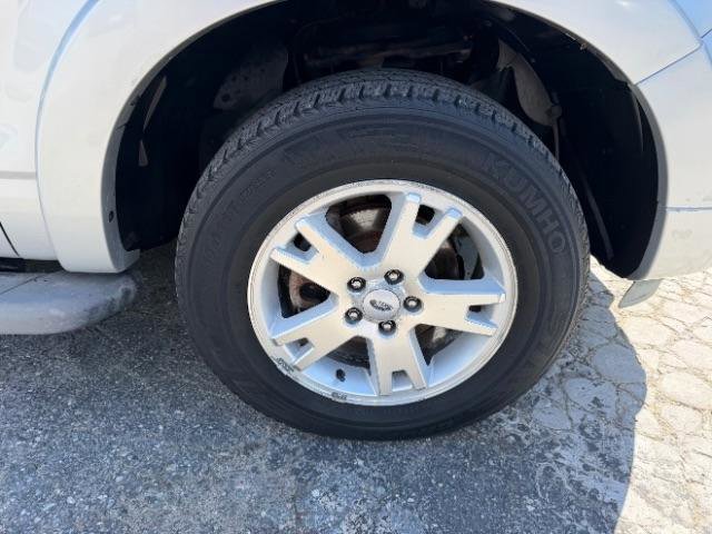 Used 2010 Ford Explorer XLT RWD image 13