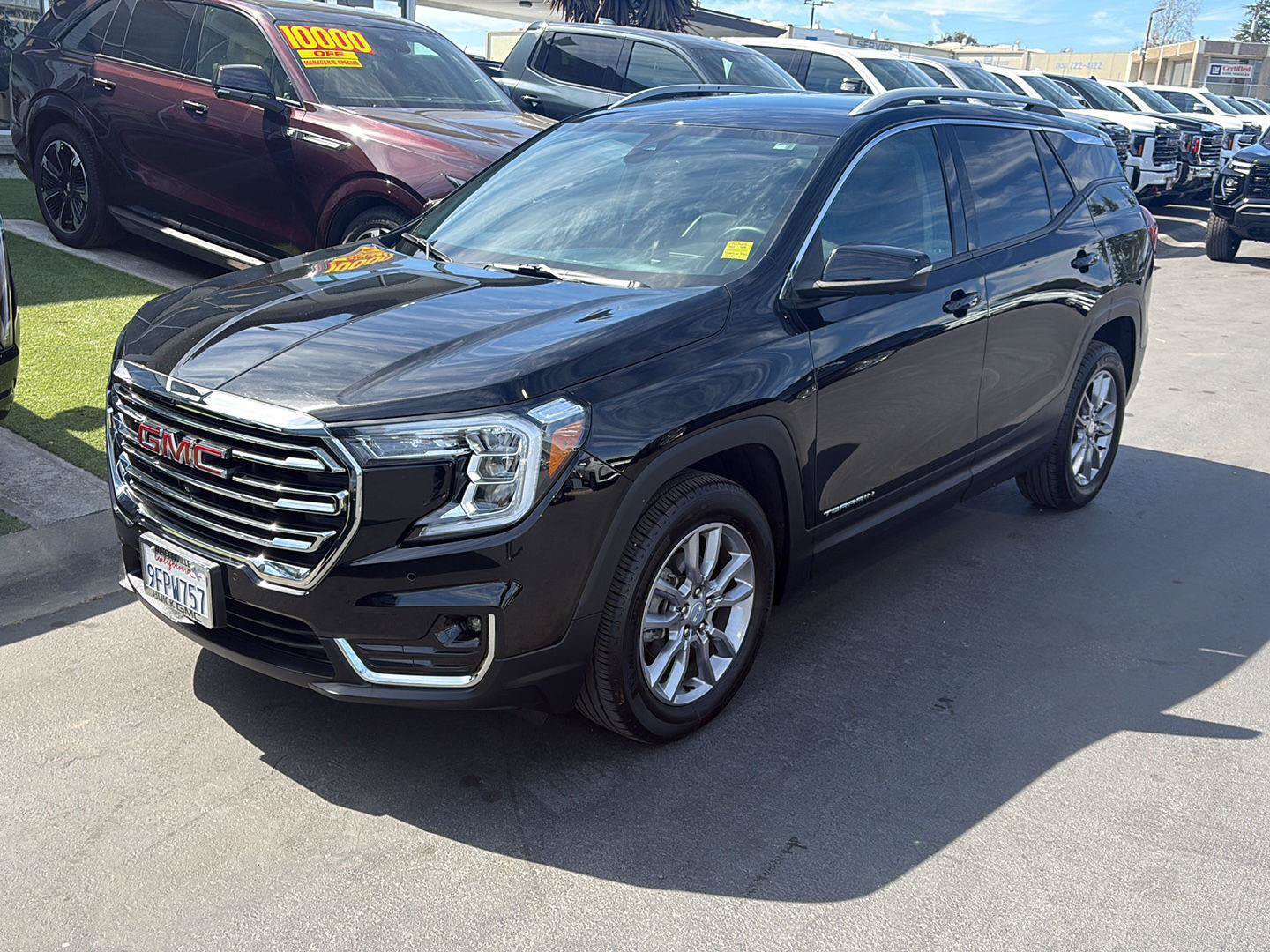 Used 2023 GMC Terrain SLT w/ Tech Package