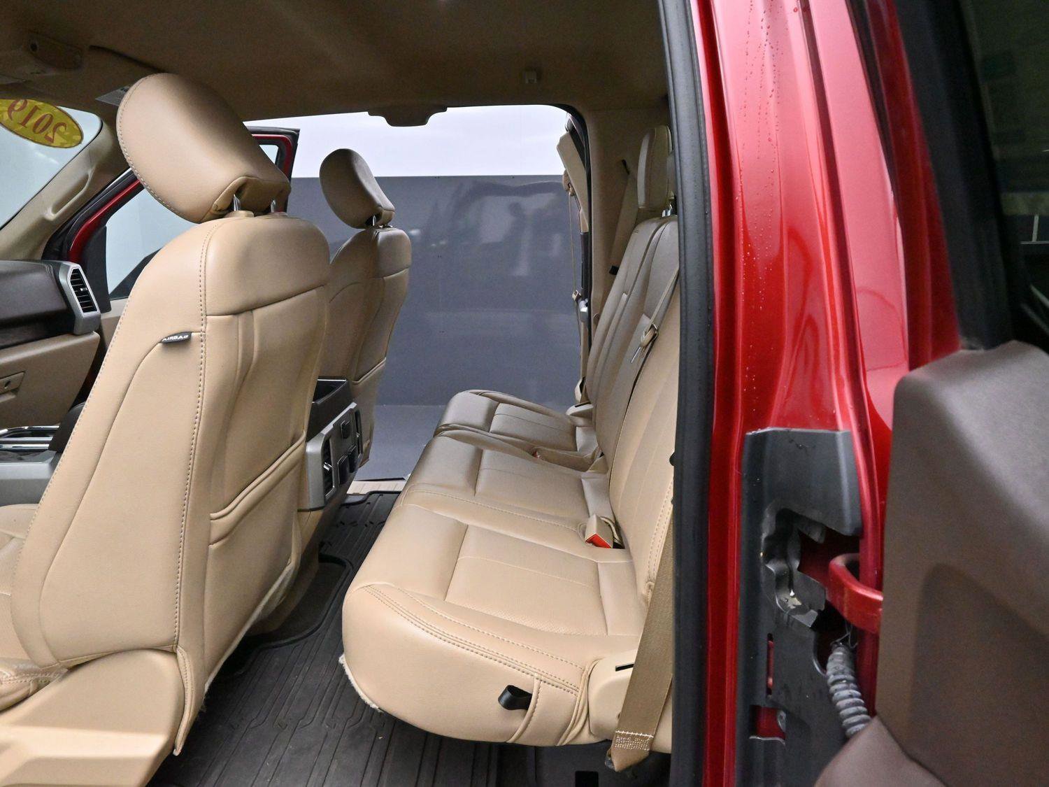 Used 2019 Ford F150 Lariat w/ Equipment Group 502A Luxury image 29