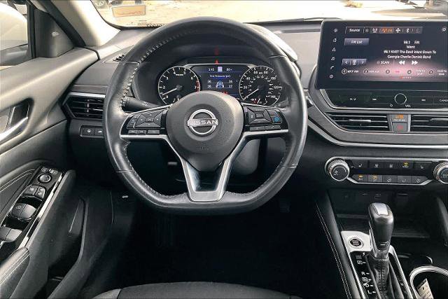 Certified 2023 Nissan Altima 2.5 SV w/ SV Premium Package image 6