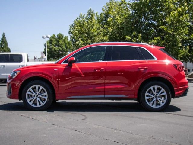 Used 2022 Audi Q3 2.0T Premium image 4