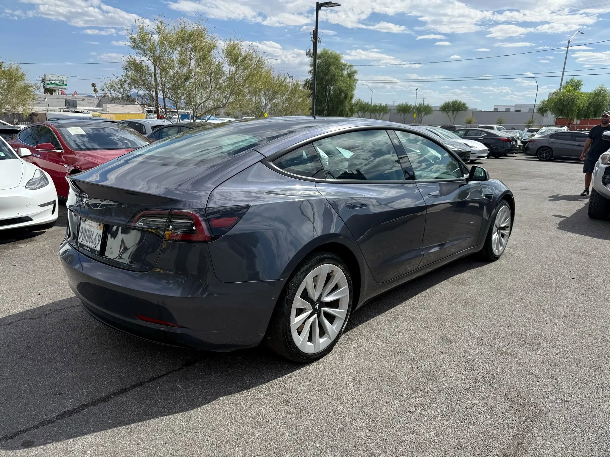 Used 2022 Tesla Model 3 image 4