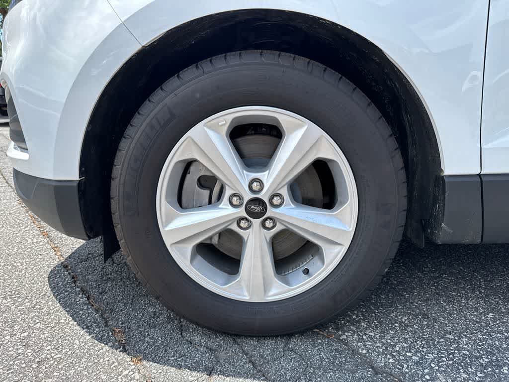 New 2024 Ford Edge SE AWD/4WD image 9