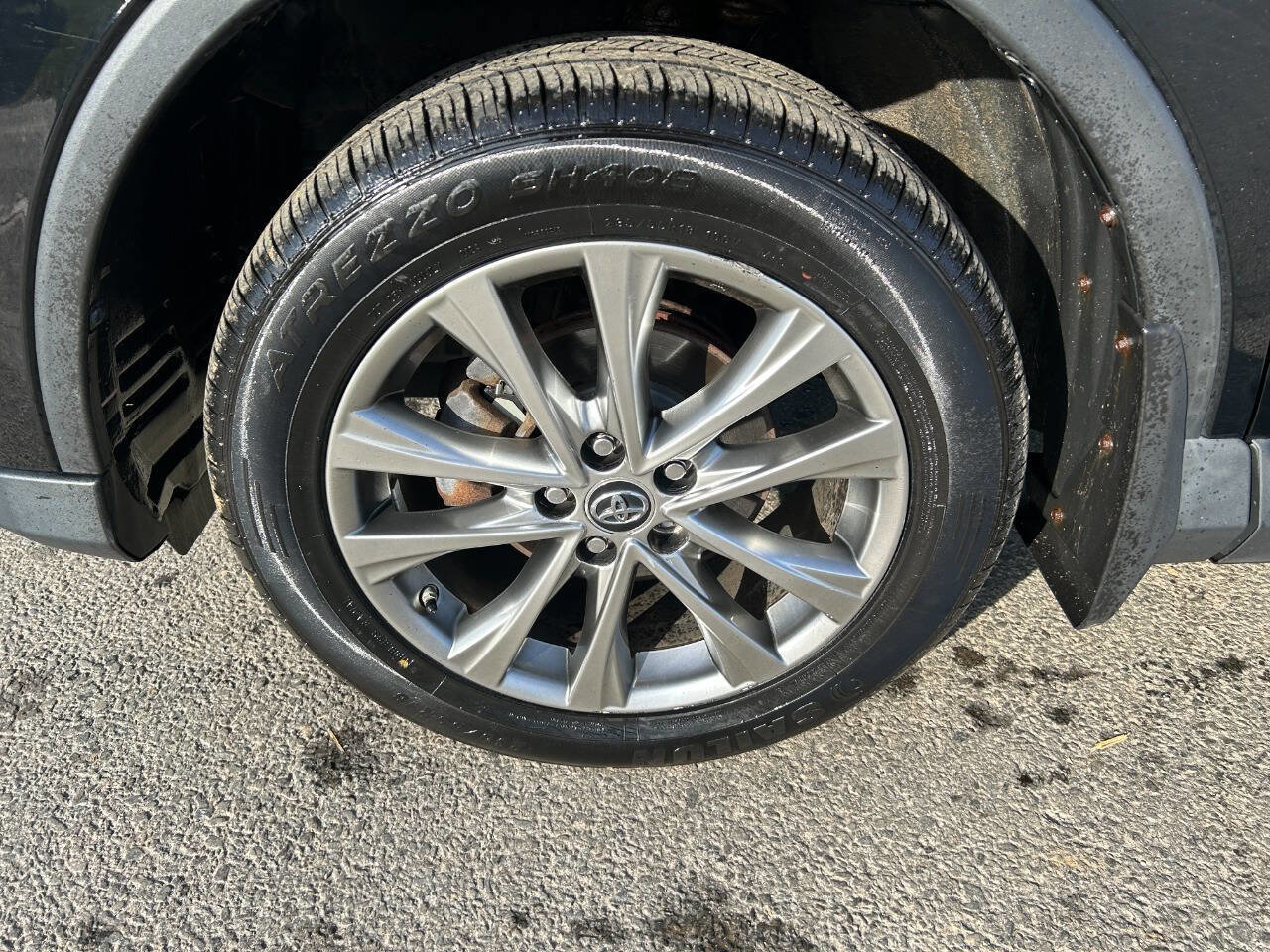 Used 2016 Toyota RAV4 Limited image 18