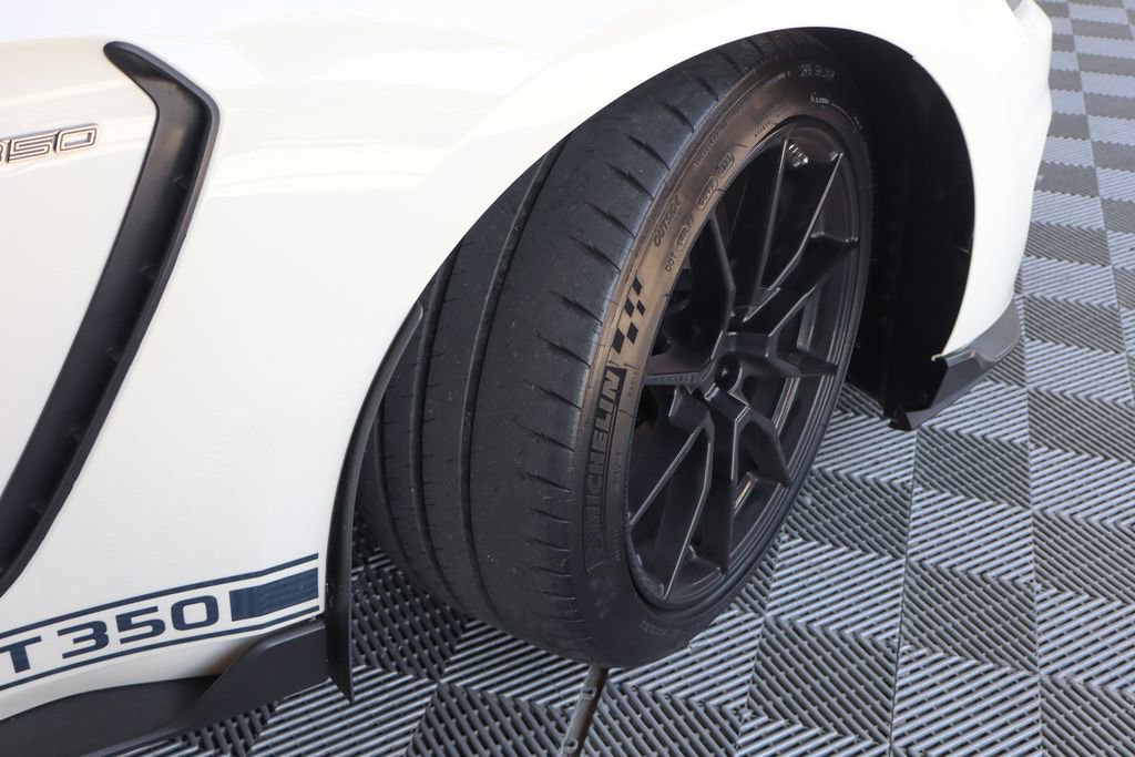 Used 2020 Ford Mustang Shelby GT350 w/ Technology Package RWD image 19