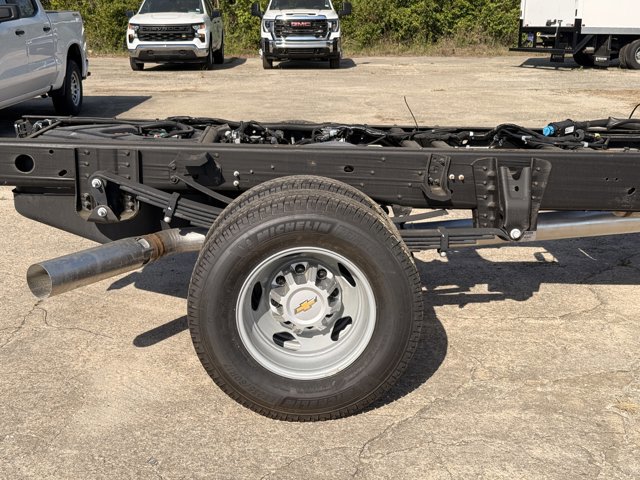 New 2025 Chevrolet Silverado 3500 W/T w/ WT Convenience Package AWD/4WD image 12