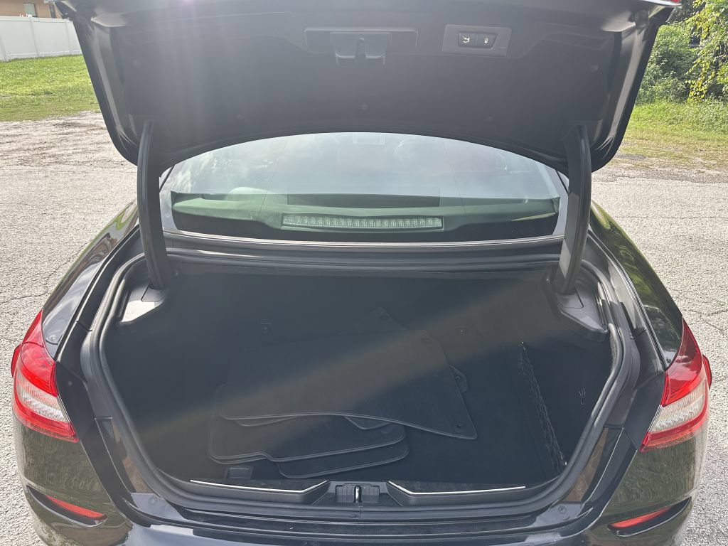 Used 2016 Maserati Quattroporte S RWD image 14