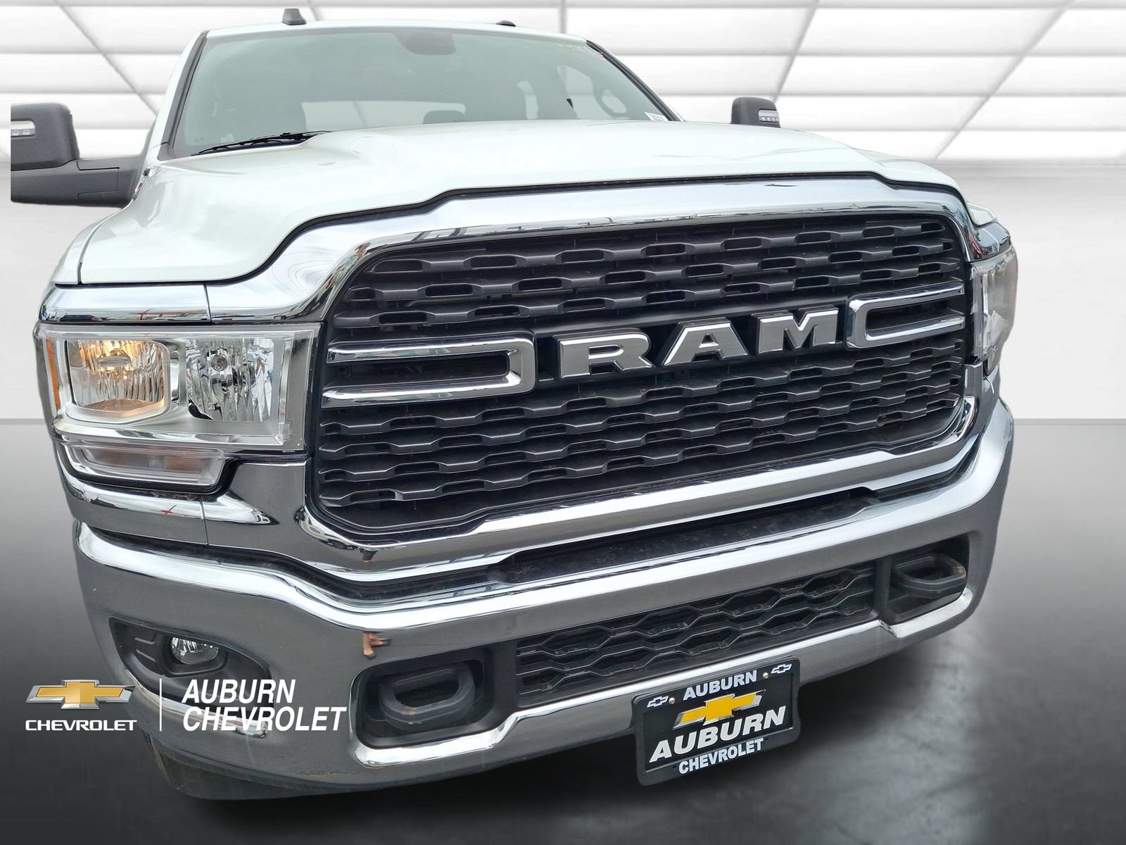 Used 2024 RAM 3500 Big Horn AWD/4WD image 24
